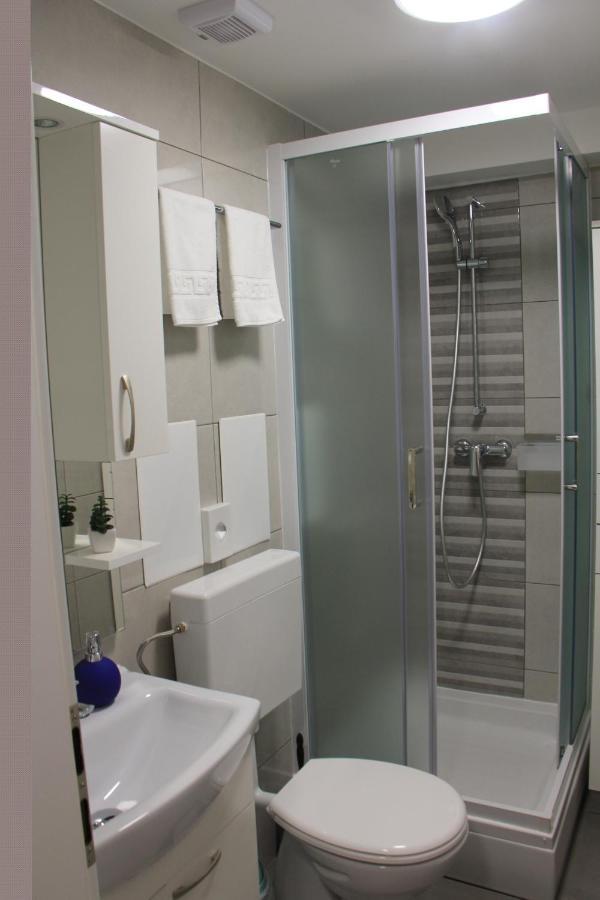 זאגרב Apartments Borna 2 מראה חיצוני תמונה