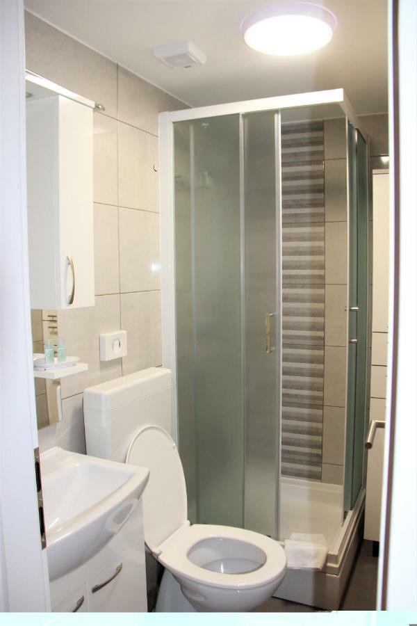 זאגרב Apartments Borna 2 מראה חיצוני תמונה