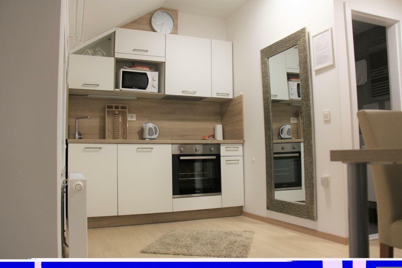 זאגרב Apartments Borna 2 מראה חיצוני תמונה