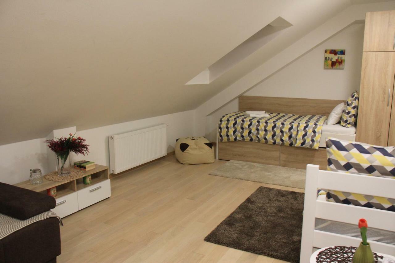 זאגרב Apartments Borna 2 מראה חיצוני תמונה